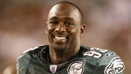 Jevon Kearse of the Philadelphia Eagles kneels on the field following