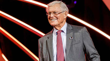 Former Chiefs Head Coach Dick Vermeil Selected for Induction into Pro  Football Hall of Fame