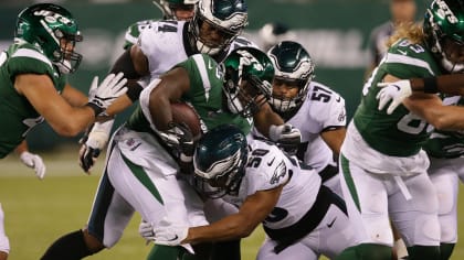 Jets totally overwhelmed by the Eagles in 31-6 loss