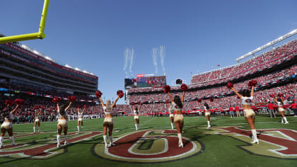 File:SF Gold Rush at 49ers training camp 2010-08-11 1.JPG - Wikimedia  Commons