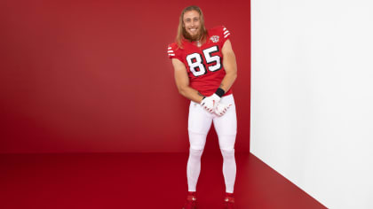 OurSF49ers on X: The #49ers will officially wear their home Red Throwback  jerseys on: September 21 VS The NY Giants December 25 VS The Baltimore  Ravens Road White Throwback jerseys: November 23 @