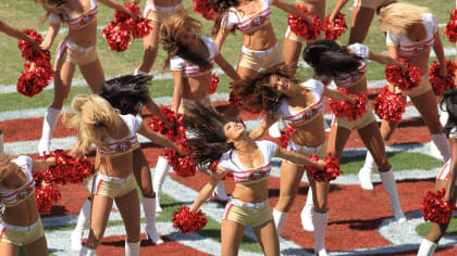 Kansas City Chiefs Cheerleaders Photos from Preseason Week 3