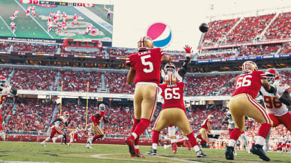 JACKSONVILLE, FL - NOVEMBER 21: San Francisco 49ers tight end Charlie  Woerner (89) during the game between the San Francisco 49ers and the  Jacksonville Jaguars on November 21, 2021 at TIAA Bank