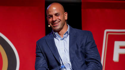 Finance to Football: Robert Saleh's Story of Pursuing His Passion to  Becoming an NFL Head Coach