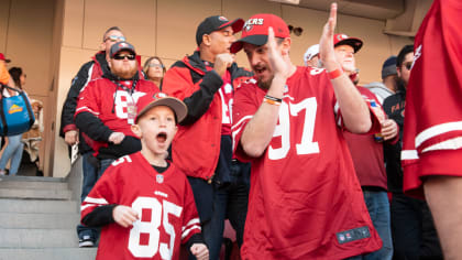 \ud83c\udfc8First Game of the Season\ud83c\udfc8 #49ers #niners #49ersfaithful ...