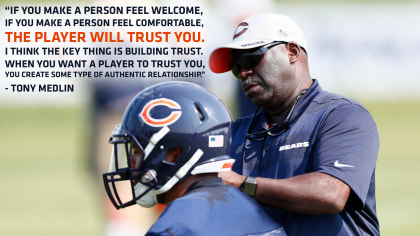 If you don't look right, you don't play right': How longtime equipment  manager Tony Medlin built his Bears legacy - The Athletic