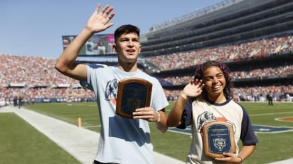 Bears celebrate Latino Heritage Month at Soldier Field