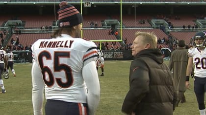 Watch the hilarious clip of mic'd-up Chicago Bears linebacker Roquan Smith  LOVING rain-soaked game