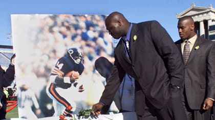 NFL - Payton mourned at private service