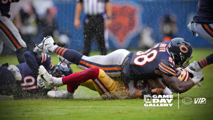 NFL: Denver Broncos at Chicago Bears, Fieldlevel