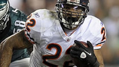 Should Jets be interested in Matt Forte, whom Chicago Bears won't re-sign?  