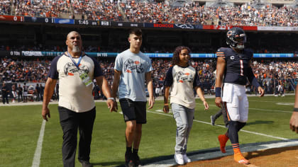 Bears celebrate Latino Heritage Month at Soldier Field