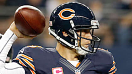 Bears get past Cowboys 34-18 with defense, Cutler