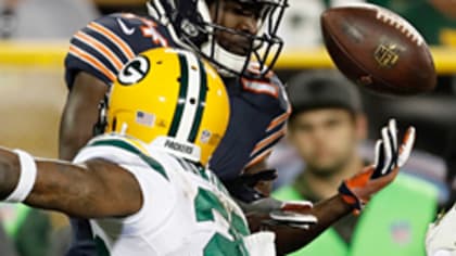 Danny Trevathan's Hit Sends Packers' Davante Adams to Hospital - The New  York Times