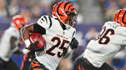 Ex-Michigan RB Chris Evans stars in new role during Bengals' Super