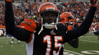 Photo: Bengals Peko Celebrates 13-10 Win in Pittsburgh - PIT2012122312 