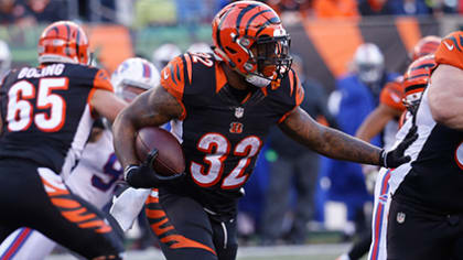 Jeremy Hill Loses It While Mic'd Up After His Late Fumble Against Steelers  