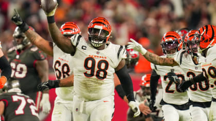 Bengals Quick Hits: Chad Helps Coin Celebration;TB's Visit With D-Ham;  Gladiators Prevail To Make Zac Taylor's Point