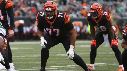 Cincinnati Bengals long snapper Clark Harris (46) warms up before an NFL  football game against the Pittsburgh Steelers, Sunday, Sept. 26, 2021, in  Pittsburgh. (AP Photo/Justin Berl Stock Photo - Alamy