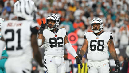 Josh Tupou Cincinnati Bengals Game-Used #68 Black Jersey vs. Cleveland  Browns on November 7 2021