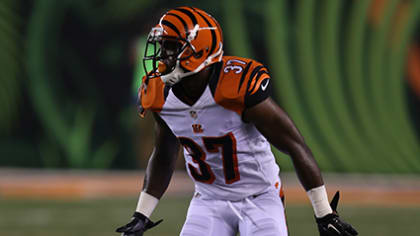 Bengals designate Cedric Peerman to return, Jackson III's season over