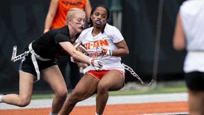 Cincinnati Bengals bring flag football to six local all-girls schools