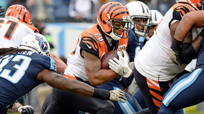 Bengals tight end TYLER EIFERT races down the sideline