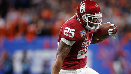 Joe Mixon's agent says RB will participate in Oklahoma's pro day