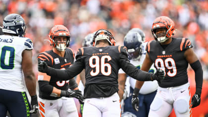 Seattle's DK Metcalf penalized for shoving Bengals' Cam Taylor-Britt