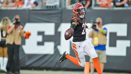 Akeem Davis-Gaither Madden 24 Rating (Cincinnati Bengals)