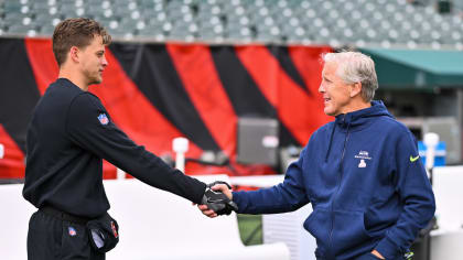 Joe Burrow hits 4 home runs at Reds batting practice, then Elly De