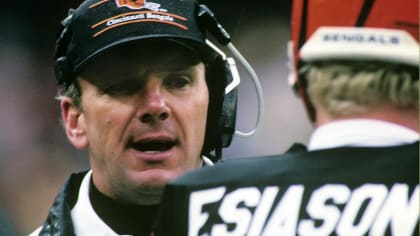 Bengals great Boomer Esiason remembers Sam Wyche and the impact he had on  his career.