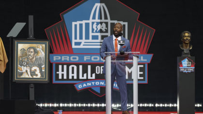 Photos: Best of Pro Football Hall of Fame Enshrinement Ceremony