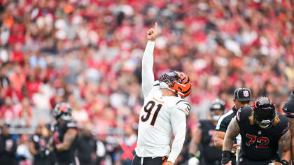 East Rutherford, New Jersey, USA. 3rd Nov, 2021. Cincinnati Bengals  defensive end Sam Hubbard (94) during a NFL football game against the New  York Jets at MetLife Stadium in East Rutherford, New