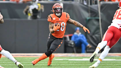 Joe Mixon earns AFC Offensive Player of the Week honors for Week 12 - Cincy  Jungle