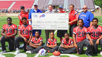 Bears host high school football training camp, donate funds to  participating schools