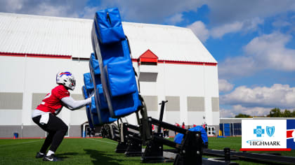 Buffalo Bills back to football photo shoot #fastisfaster #buffalo