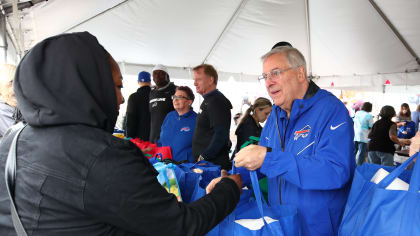 Pegula to buy Bills; vows to keep team in western New York