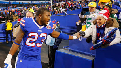 Former Buffalo Bills safety Aaron Williams thanks Bills fans in