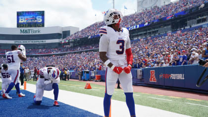 Buffalo Bills - Best dressed on the block! Send us your Bills Friday  photos: bufbills.co/TEkQib