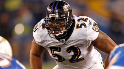 Ray Lewis' final game-worn uniform sent to the Hall of Fame