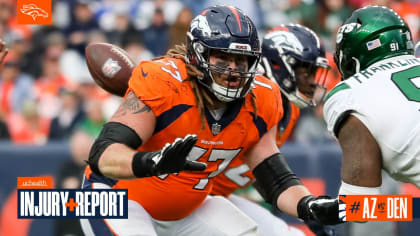 Denver Broncos center Quinn Meinerz (77) takes part in drills at an NFL  football training camp at team headquarters Thursday, July 29, 2021, in  Englewood, Colo. (AP Photo/David Zalubowski Stock Photo - Alamy