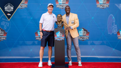 Watch Pro Football Hall of Fame Enshrinement Ceremony for free (8/5/23)