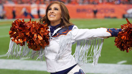 Denver Broncos Cheerleaders 'Shake Their Pom-Poms' For Game Day