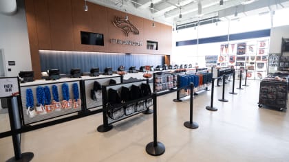 Broncos unveil field-level, premium club as part of Empower Field