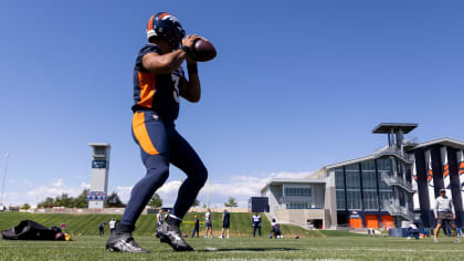 11,921 Broncos Practice Stock Photos, High-Res Pictures, and