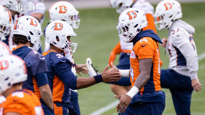 206,577 Denver Broncos Photos & High Res Pictures - Getty Images