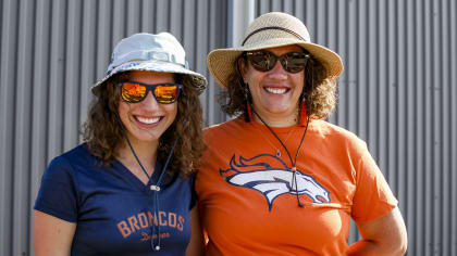 Broncos training camp rewind, Day 1: 'Competitiveness' buzzword for coach  Nathaniel Hackett during red zone work – Greeley Tribune