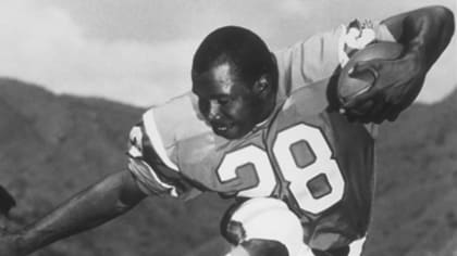 Abner Haynes of the old Dallas Texans. Visit us on Facebook at