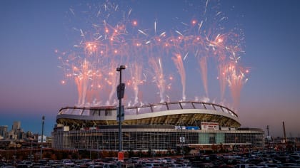 From the archive: Photos from the John Elway's final game against